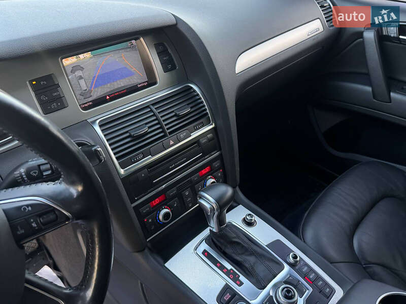 Позашляховик / Кросовер Audi Q7 2014 в Ковелі