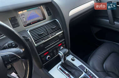 Внедорожник / Кроссовер Audi Q7 2014 в 