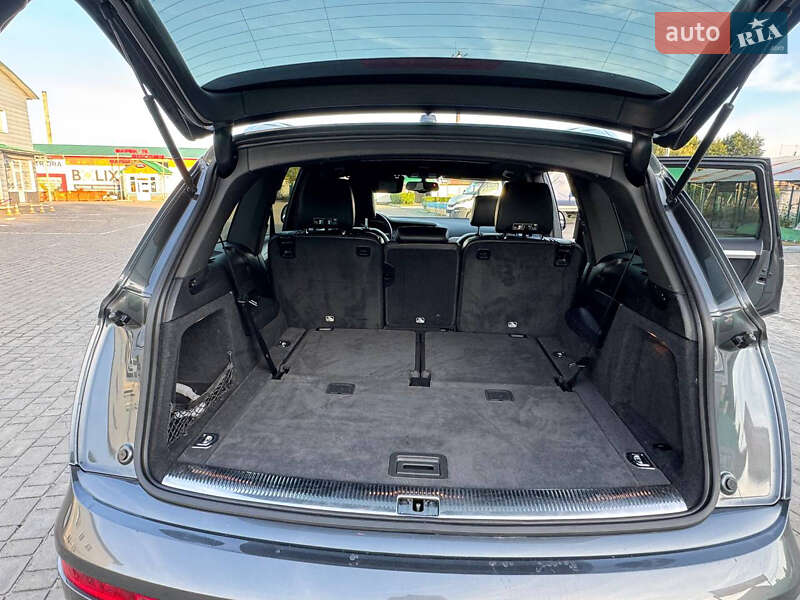Позашляховик / Кросовер Audi Q7 2014 в Ковелі