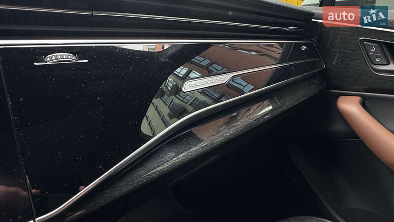 Позашляховик / Кросовер Audi Q7 2020 в Львові