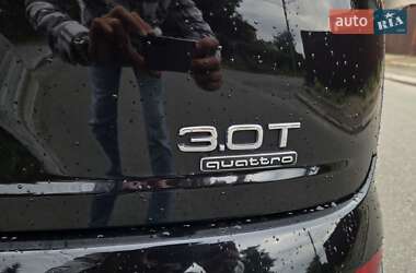 Внедорожник / Кроссовер Audi Q7 2018 в 
