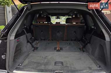 Внедорожник / Кроссовер Audi Q7 2018 в 