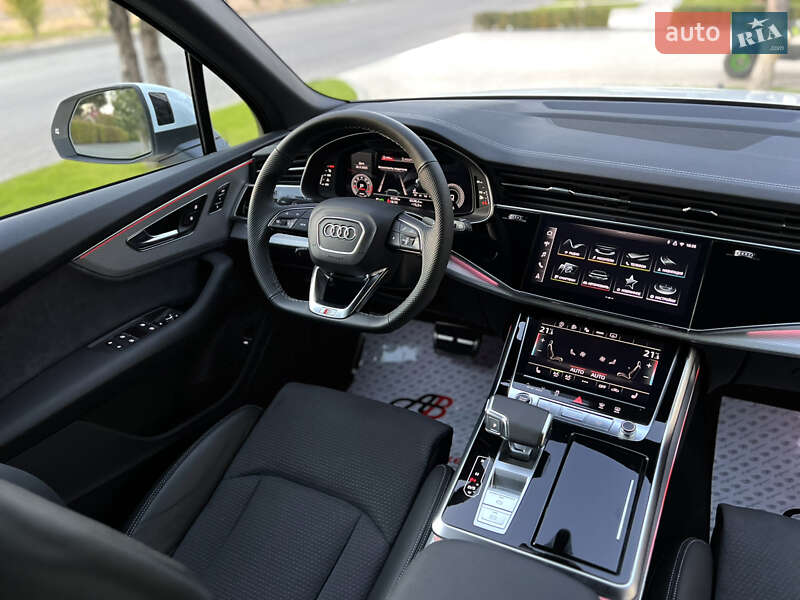 Внедорожник / Кроссовер Audi Q7 2025 в Одессе