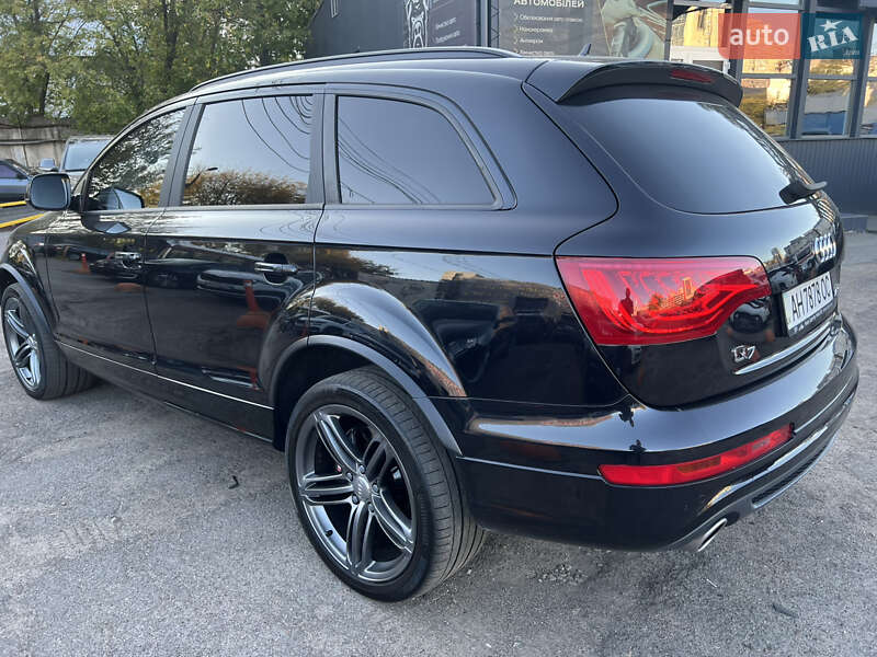 Внедорожник / Кроссовер Audi Q7 2011 в Киеве