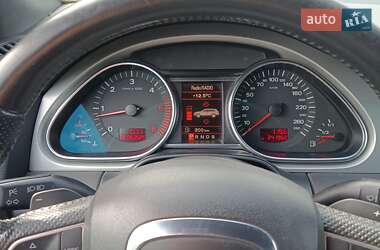Позашляховик / Кросовер Audi Q7 2008 в 