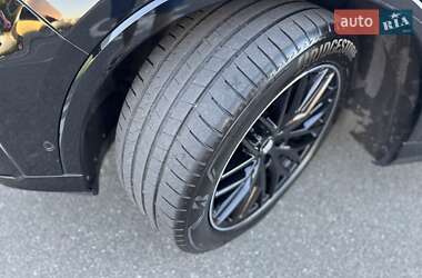 Позашляховик / Кросовер Audi Q7 2020 в 