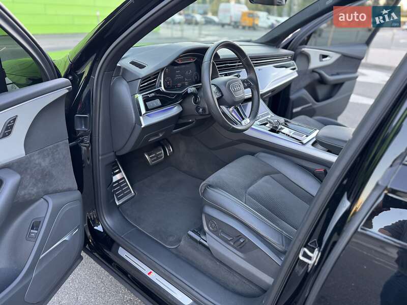 Внедорожник / Кроссовер Audi Q7 2020 в Киеве
