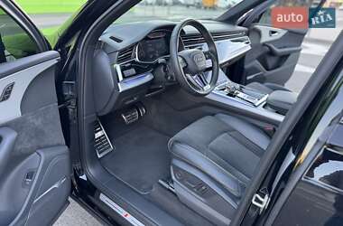 Позашляховик / Кросовер Audi Q7 2020 в 