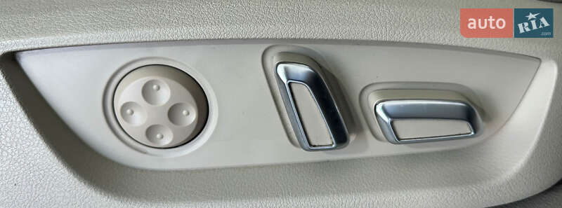 Позашляховик / Кросовер Audi Q7 2012 в Львові