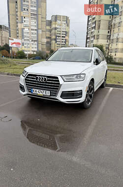 Позашляховик / Кросовер Audi Q7 2018 в Києві