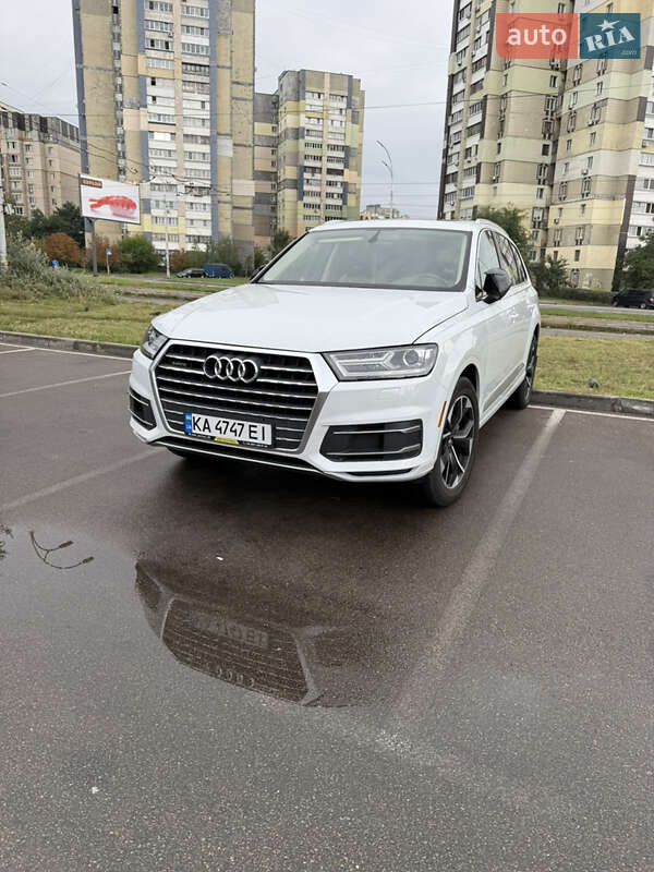 Audi Q7 2018
