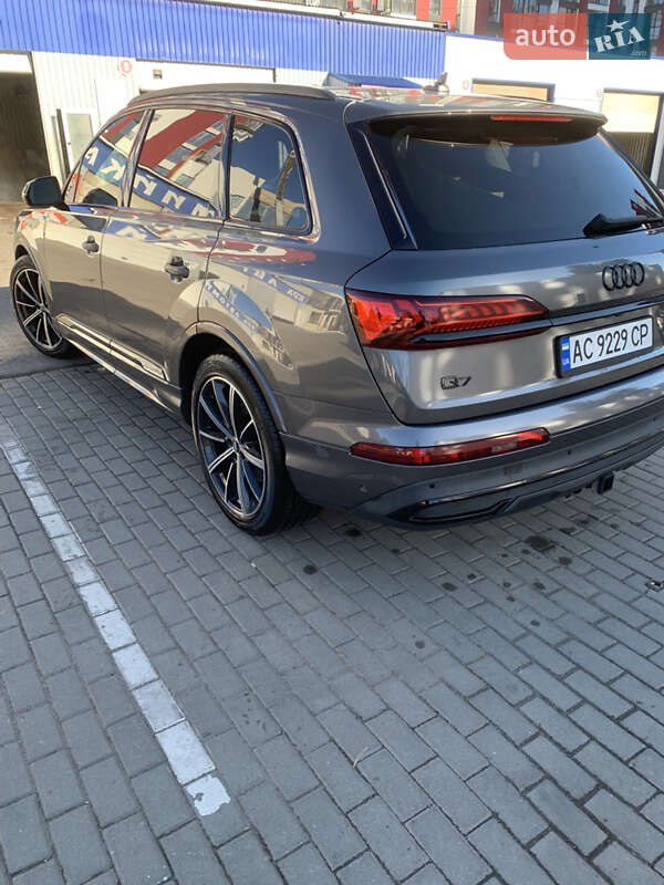 Внедорожник / Кроссовер Audi Q7 2020 в Луцке