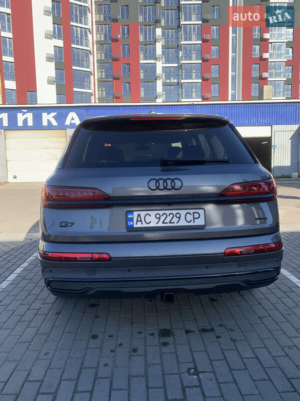 Внедорожник / Кроссовер Audi Q7 2020 в Луцке