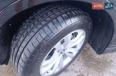 Позашляховик / Кросовер Audi Q7 2016 в 
