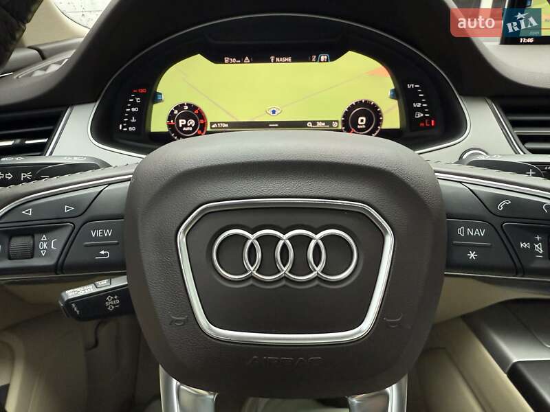 Позашляховик / Кросовер Audi Q7 2016 в Києві