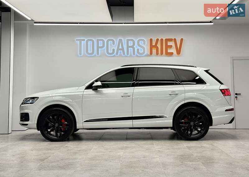Позашляховик / Кросовер Audi Q7 2018 в Києві