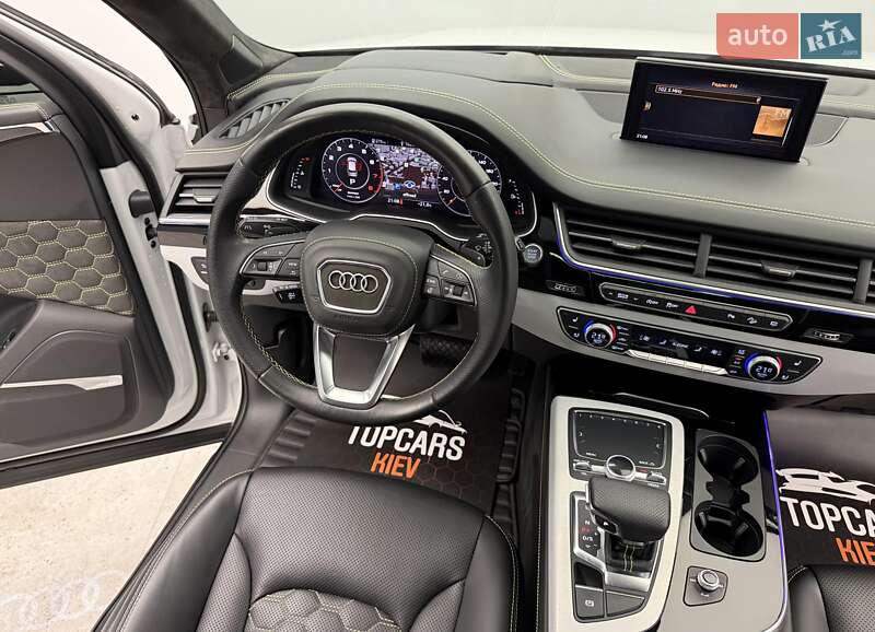 Позашляховик / Кросовер Audi Q7 2018 в Києві