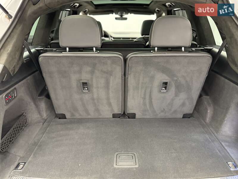 Позашляховик / Кросовер Audi Q7 2018 в Києві
