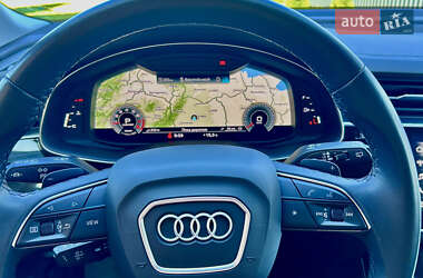 Внедорожник / Кроссовер Audi Q7 2022 в 