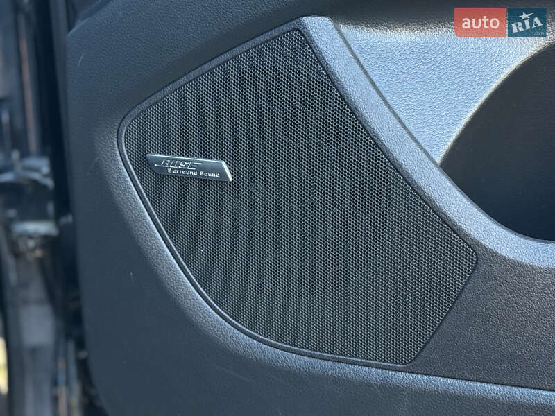 Позашляховик / Кросовер Audi Q7 2015 в Тернополі