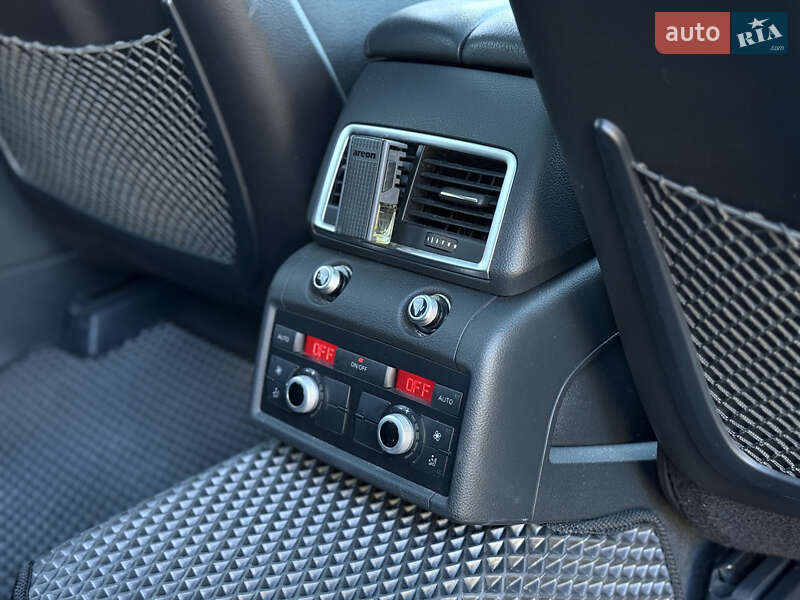 Позашляховик / Кросовер Audi Q7 2015 в Тернополі