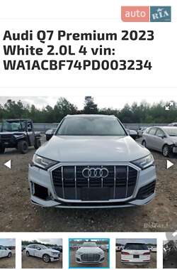 Внедорожник / Кроссовер Audi Q7 2022 в 