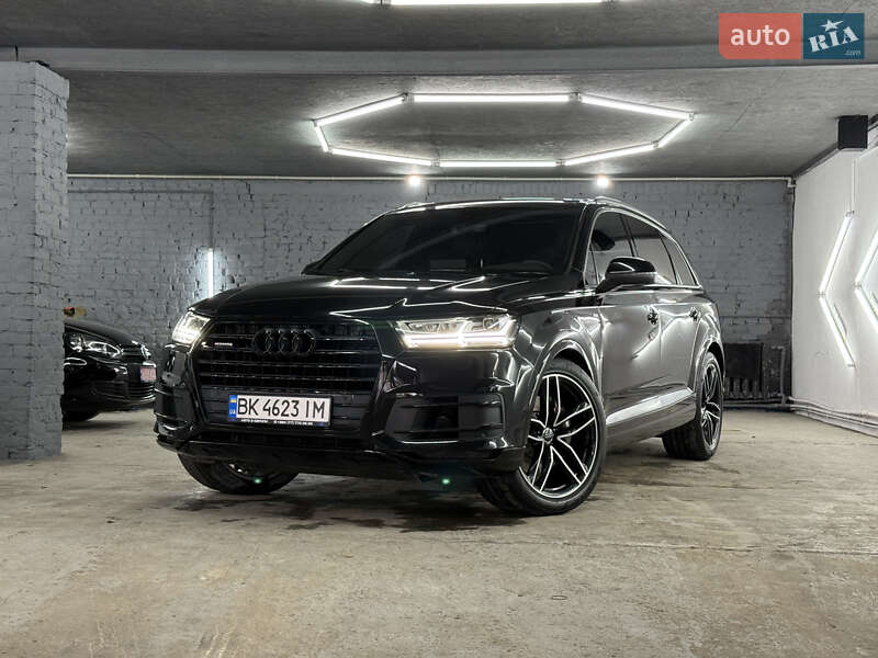 Audi Q7 2015
