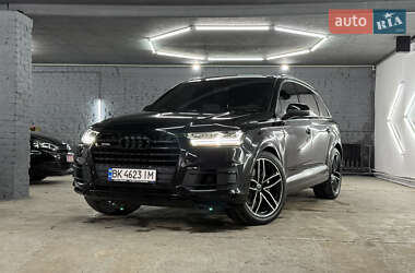 Audi Q7 2015