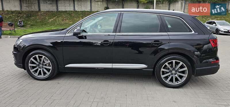 Позашляховик / Кросовер Audi Q7 2016 в Тернополі