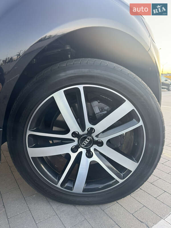 Внедорожник / Кроссовер Audi Q7 2012 в Белой Церкви