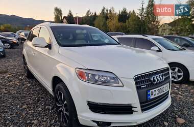 Позашляховик / Кросовер Audi Q7 2007 в 