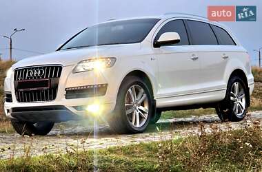 Позашляховик / Кросовер Audi Q7 2015 в Житомирі