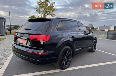Внедорожник / Кроссовер Audi Q7 2019 в 