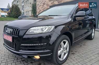 Позашляховик / Кросовер Audi Q7 2012 в 