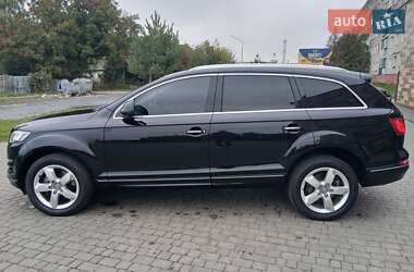 Позашляховик / Кросовер Audi Q7 2012 в 