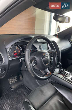 Позашляховик / Кросовер Audi Q7 2008 в 
