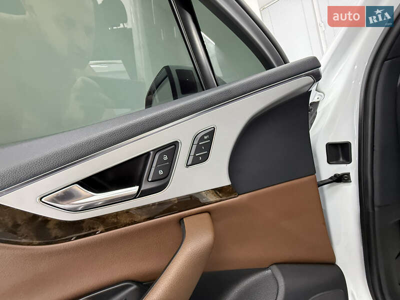 Позашляховик / Кросовер Audi Q7 2018 в Трускавці