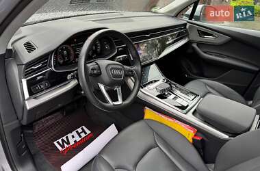 Внедорожник / Кроссовер Audi Q7 2022 в 