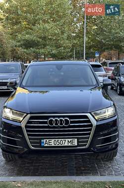 Audi Q7 2016