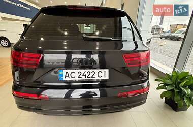 Внедорожник / Кроссовер Audi Q7 2019 в 