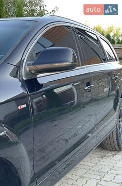Внедорожник / Кроссовер Audi Q7 2014 в 