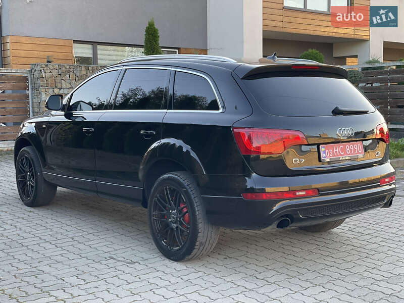Позашляховик / Кросовер Audi Q7 2014 в Стрию