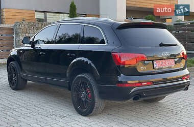 Внедорожник / Кроссовер Audi Q7 2014 в 