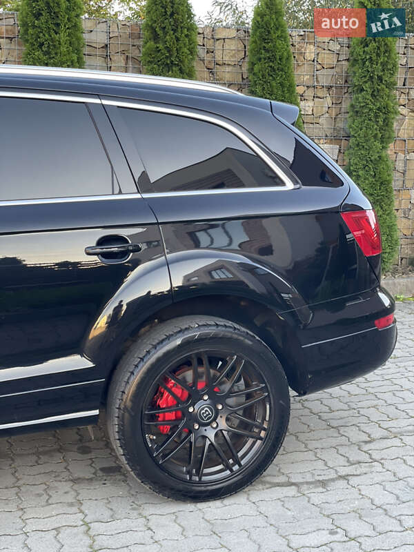Позашляховик / Кросовер Audi Q7 2014 в Стрию
