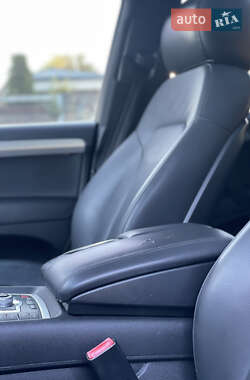 Внедорожник / Кроссовер Audi Q7 2014 в 