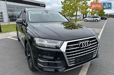 Audi Q7 2015