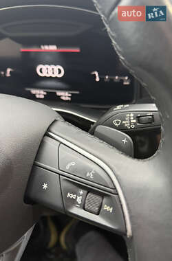 Внедорожник / Кроссовер Audi Q7 2021 в 
