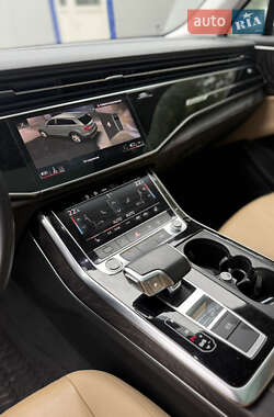 Внедорожник / Кроссовер Audi Q7 2021 в 