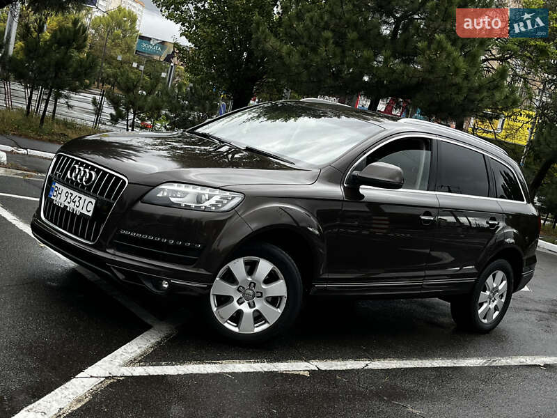 Позашляховик / Кросовер Audi Q7 2015 в Одесі