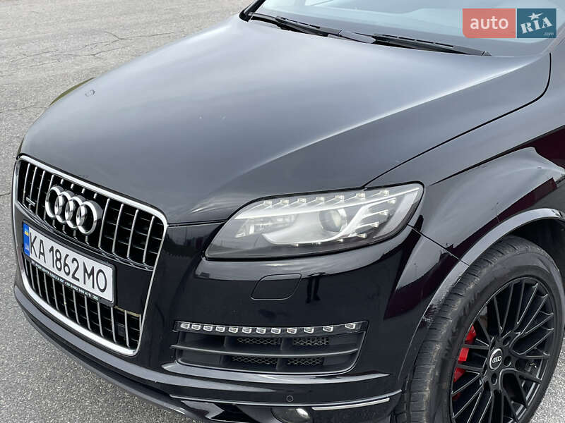 Внедорожник / Кроссовер Audi Q7 2014 в Киеве